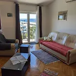 Apartment Monika